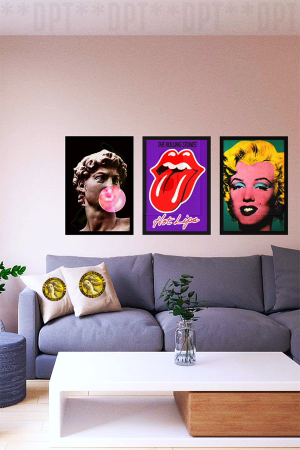 Marilyn Monroe With A Pink Bubblegum | Vintage Pop Art | Large Poster Print | Wall Frame