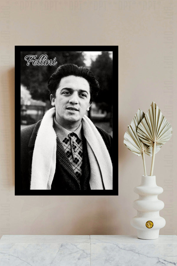 Federico Fellini | Vintage Famous Personalities | Large Poster Art Print | Wall Frame