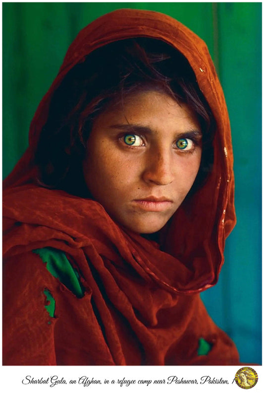 Afghan Girl Sharbat Gula Pakistan 1984 | Vintage Iconic Photograph | Wall Frame